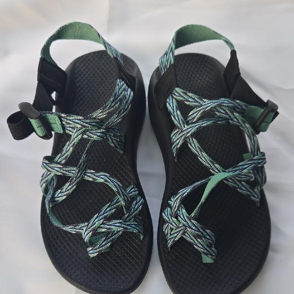 Stylish Black and Green Women's Sandals - Picture 5 of 5